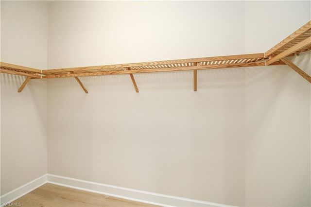 9122 Isla Bella CIR, Bonita Springs, FL 34135