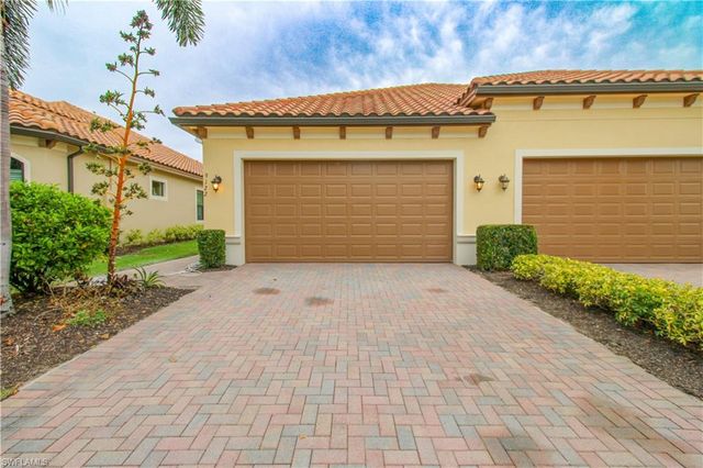 9122 Isla Bella CIR, Bonita Springs, FL 34135