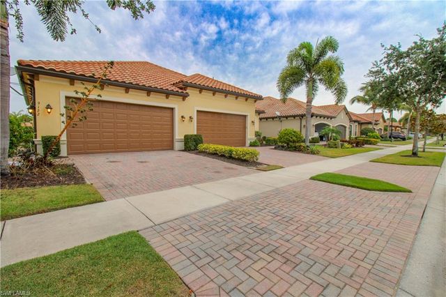 9122 Isla Bella CIR, Bonita Springs, FL 34135
