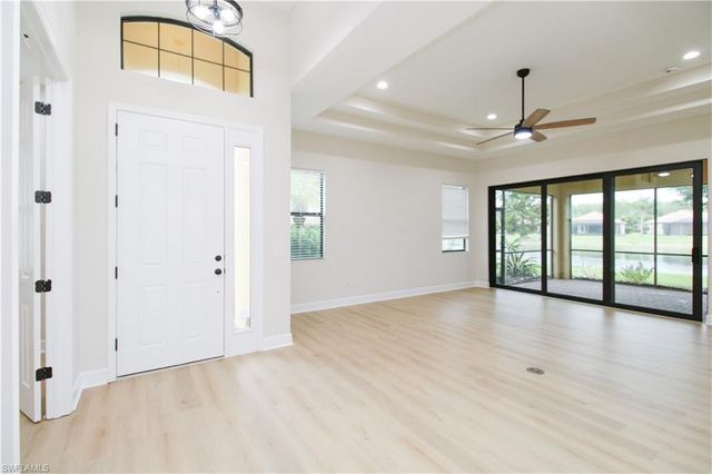 9122 Isla Bella CIR, Bonita Springs, FL 34135