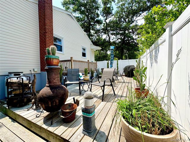 2875 Ocean Avenue, Ronkonkoma, NY 11779