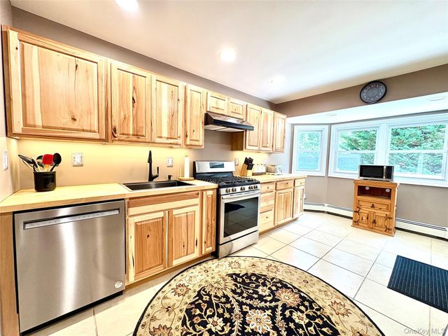 2875 Ocean Avenue, Ronkonkoma, NY 11779