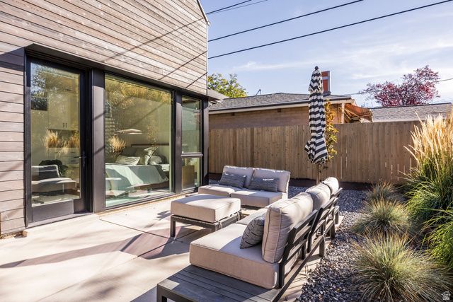 738 S GREEN ST, Salt Lake City, UT 84102