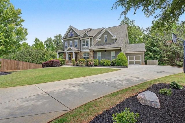 2722 Bowmore Court NW, Acworth, GA 30101