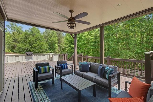 2722 Bowmore Court NW, Acworth, GA 30101