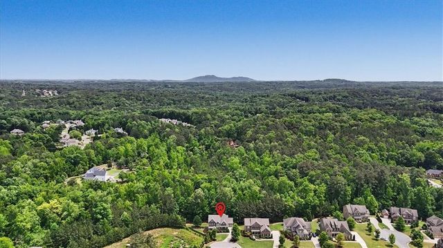 2722 Bowmore Court NW, Acworth, GA 30101
