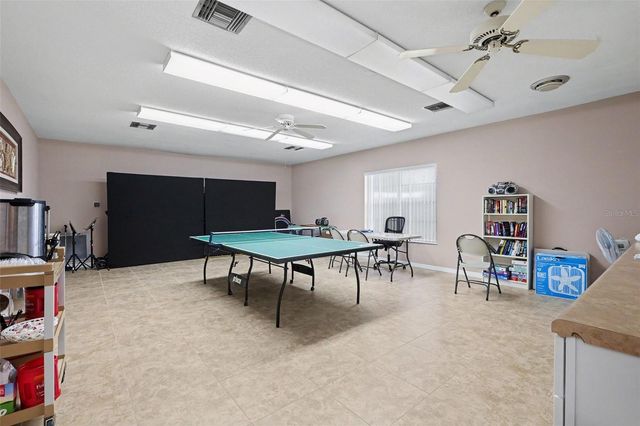 4720 LOCUST STREET NE 206, St Petersburg, FL 33703