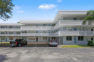4720 LOCUST STREET NE 206, St Petersburg, FL 33703