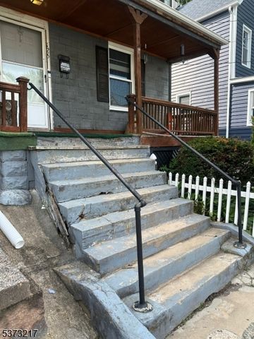 125 Brookside Ave, Irvington Twp., NJ 07111