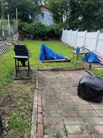 125 Brookside Ave, Irvington Twp., NJ 07111