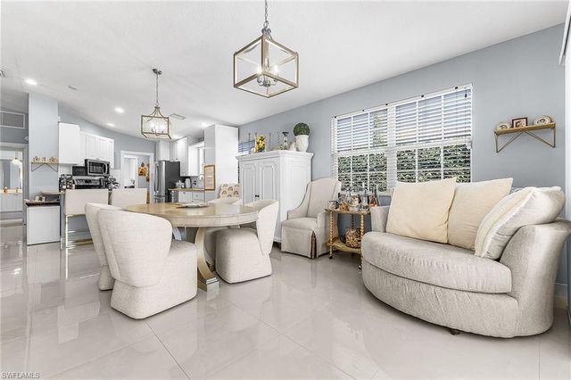 4852 Lasqueti WAY, Naples, FL 34119