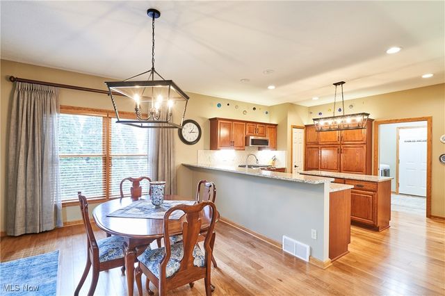 311 Hidden Pond Drive, Doylestown, OH 44230