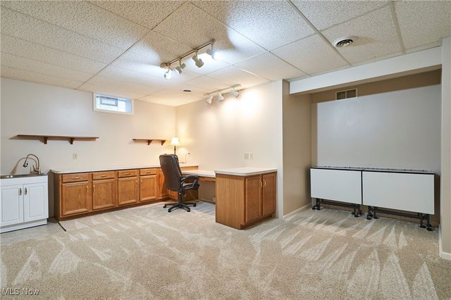 311 Hidden Pond Drive, Doylestown, OH 44230