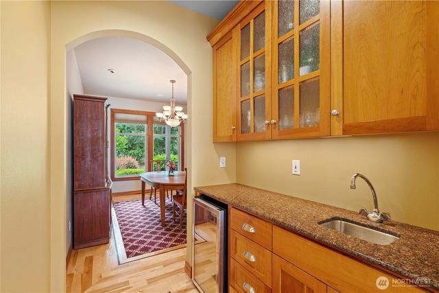 2110 43rd Street SE, Puyallup, WA 98372