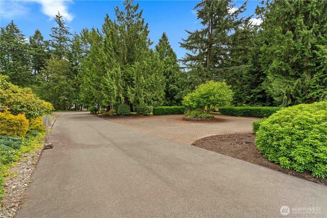 2110 43rd Street SE, Puyallup, WA 98372