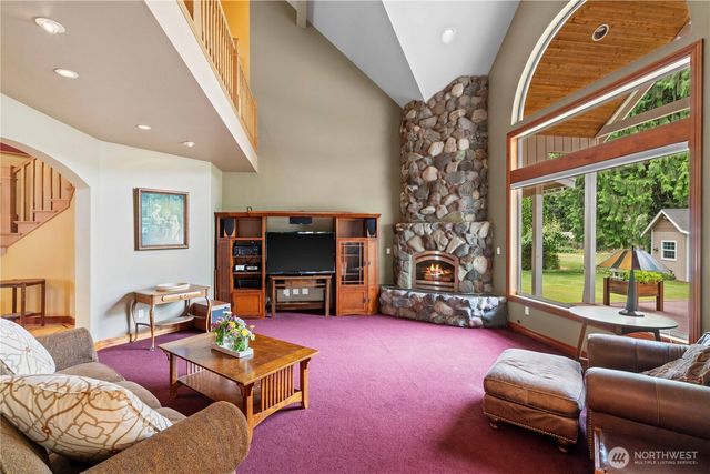 2110 43rd Street SE, Puyallup, WA 98372