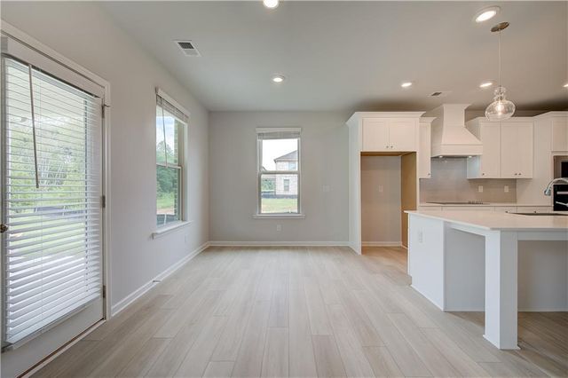 709 Dunlake Way, Locust Grove, GA 30248