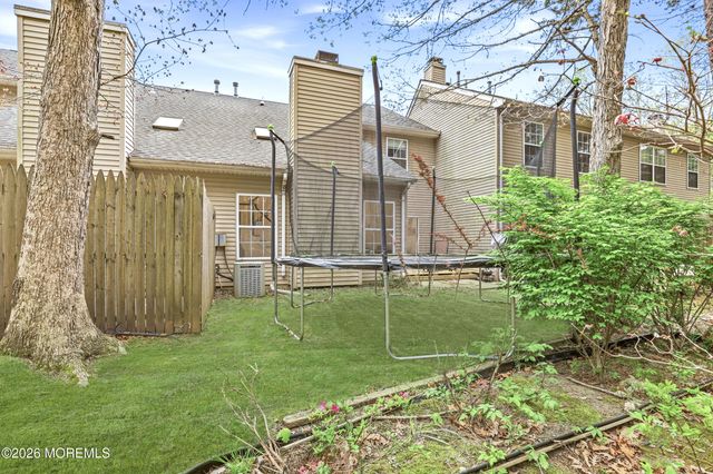 623 Woodbine Lane, Lakewood, NJ 08701