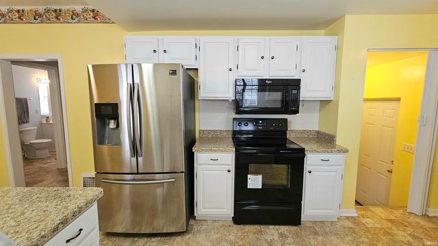 1214 S Harlan Avenue, Evansville, IN 47714