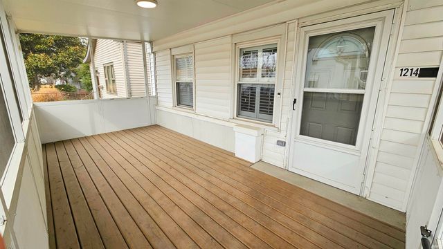 1214 S Harlan Avenue, Evansville, IN 47714