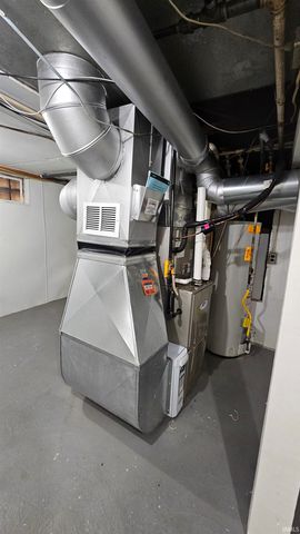 1214 S Harlan Avenue, Evansville, IN 47714