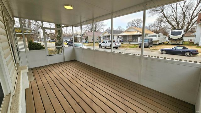 1214 S Harlan Avenue, Evansville, IN 47714