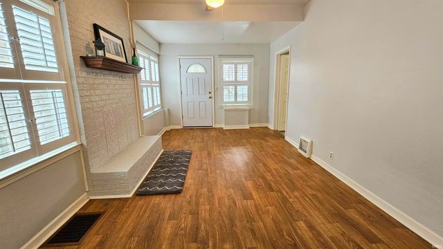 1214 S Harlan Avenue, Evansville, IN 47714