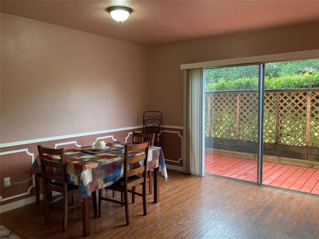 1839 Sherwood Forest Street, Houston, TX 77043