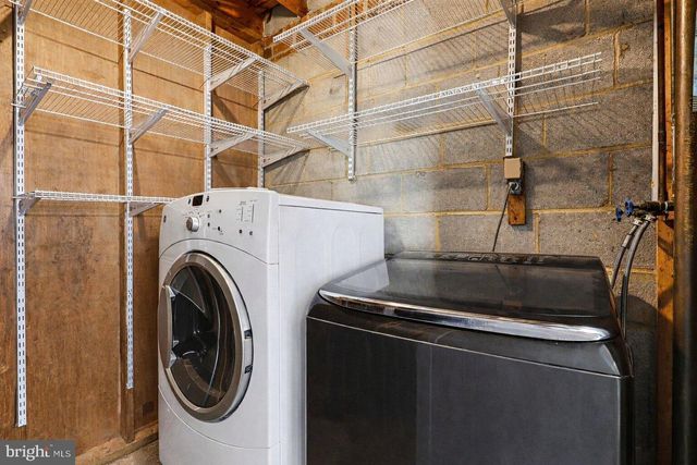 2402 24TH ST SE, Washington, DC 20020