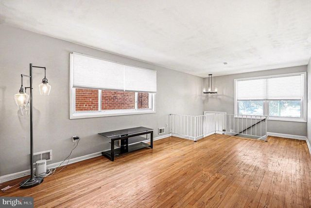 2402 24TH ST SE, Washington, DC 20020