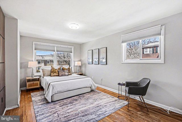 2402 24TH ST SE, Washington, DC 20020