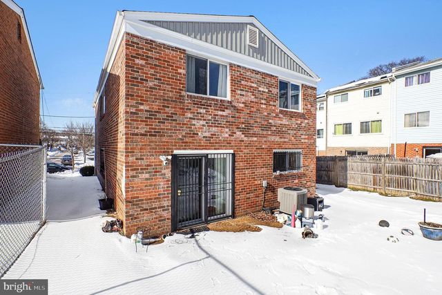 2402 24TH ST SE, Washington, DC 20020