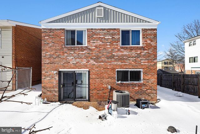 2402 24TH ST SE, Washington, DC 20020