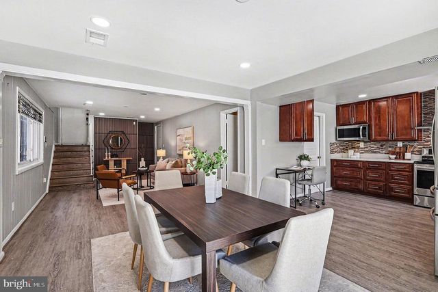 2402 24TH ST SE, Washington, DC 20020