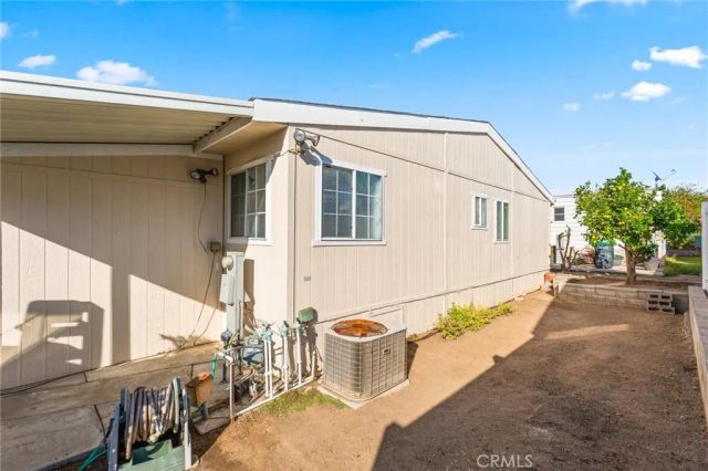 23301 Ridge Route 165, Laguna Hills, CA 92653