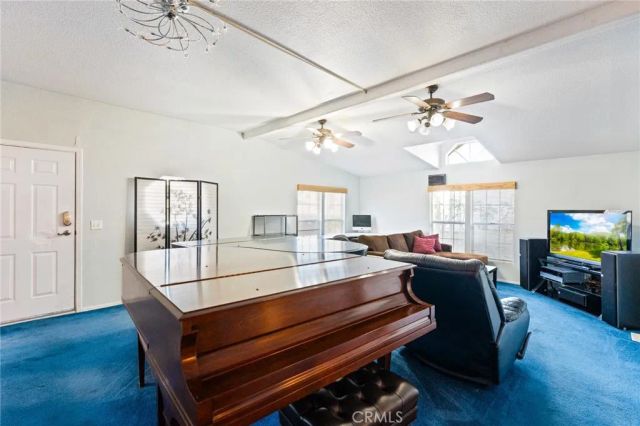 23301 Ridge Route 165, Laguna Hills, CA 92653