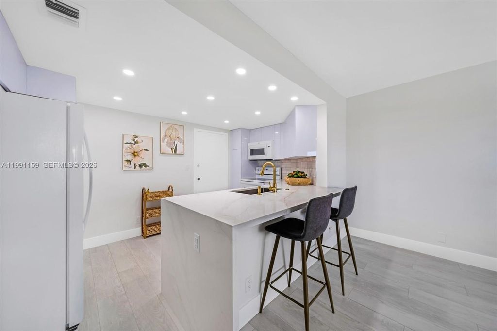 2100 S Ocean Dr 5B, Fort Lauderdale, FL 33316