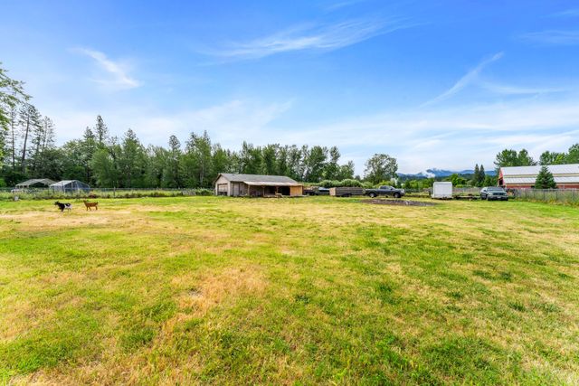 4675 Leonard Road, Grants Pass, OR 97527