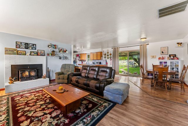 4675 Leonard Road, Grants Pass, OR 97527