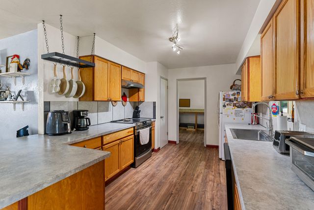 4675 Leonard Road, Grants Pass, OR 97527