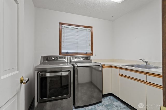 240 E Stonequarry Road, Vandalia, OH 45377