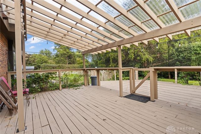 240 E Stonequarry Road, Vandalia, OH 45377