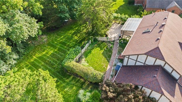 240 E Stonequarry Road, Vandalia, OH 45377