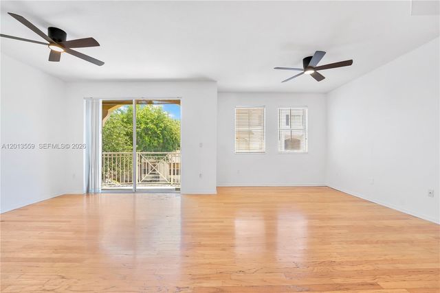 8912 W Flagler St 212, Miami, FL 33174