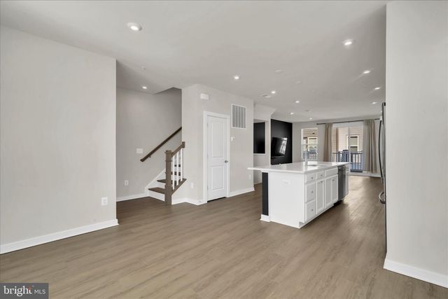 5610 HYATTSVILLE DR, Hyattsville, MD 20782