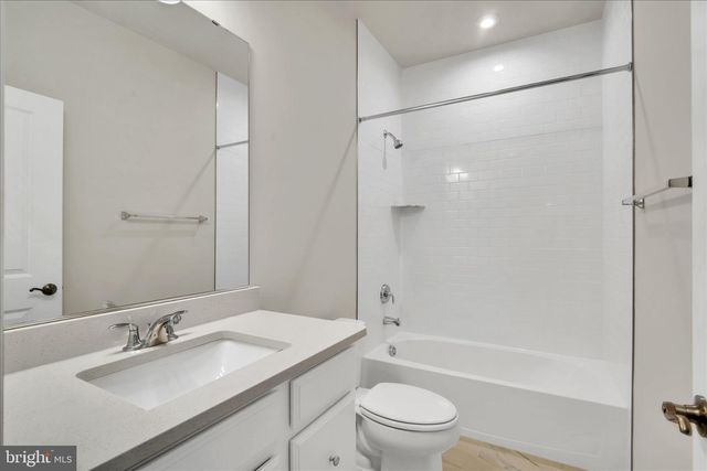 5610 HYATTSVILLE DR, Hyattsville, MD 20782