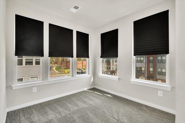 5610 HYATTSVILLE DR, Hyattsville, MD 20782