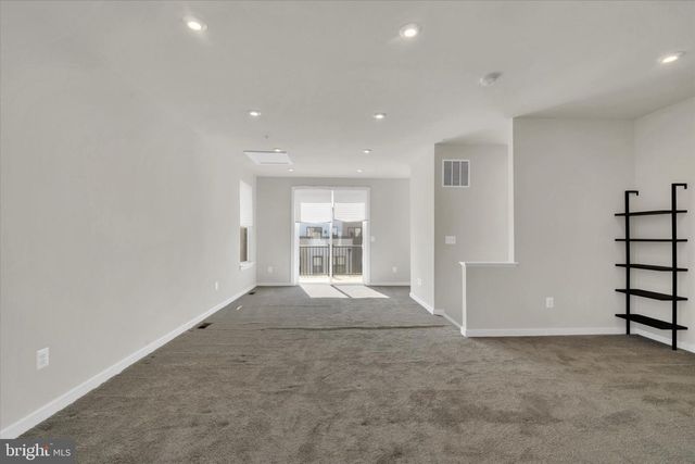 5610 HYATTSVILLE DR, Hyattsville, MD 20782