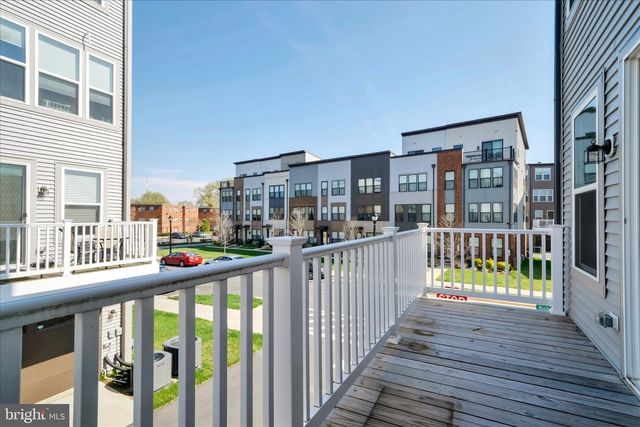 5610 HYATTSVILLE DR, Hyattsville, MD 20782