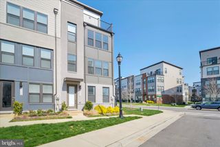 5610 HYATTSVILLE DR, Hyattsville, MD 20782